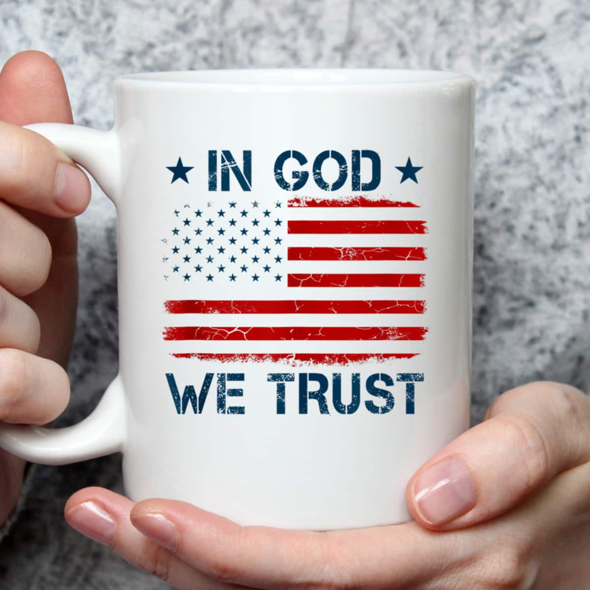Vintage US American Flag In God We Trust T-Shirt Vintage US American Flag In God We Trust T-Shirt