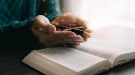 9 Reasons To Believe In God