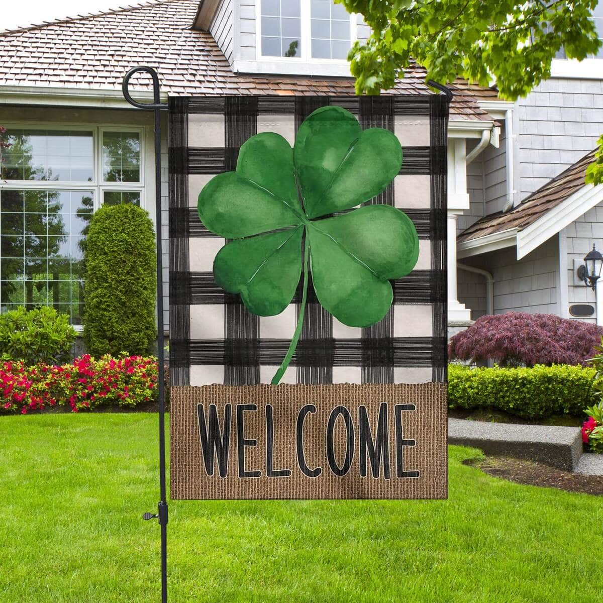 Welcome St Patrick's Day Shamrock Clover 1 Religious St Patrick's Day St Patrick's Day Garden Flag