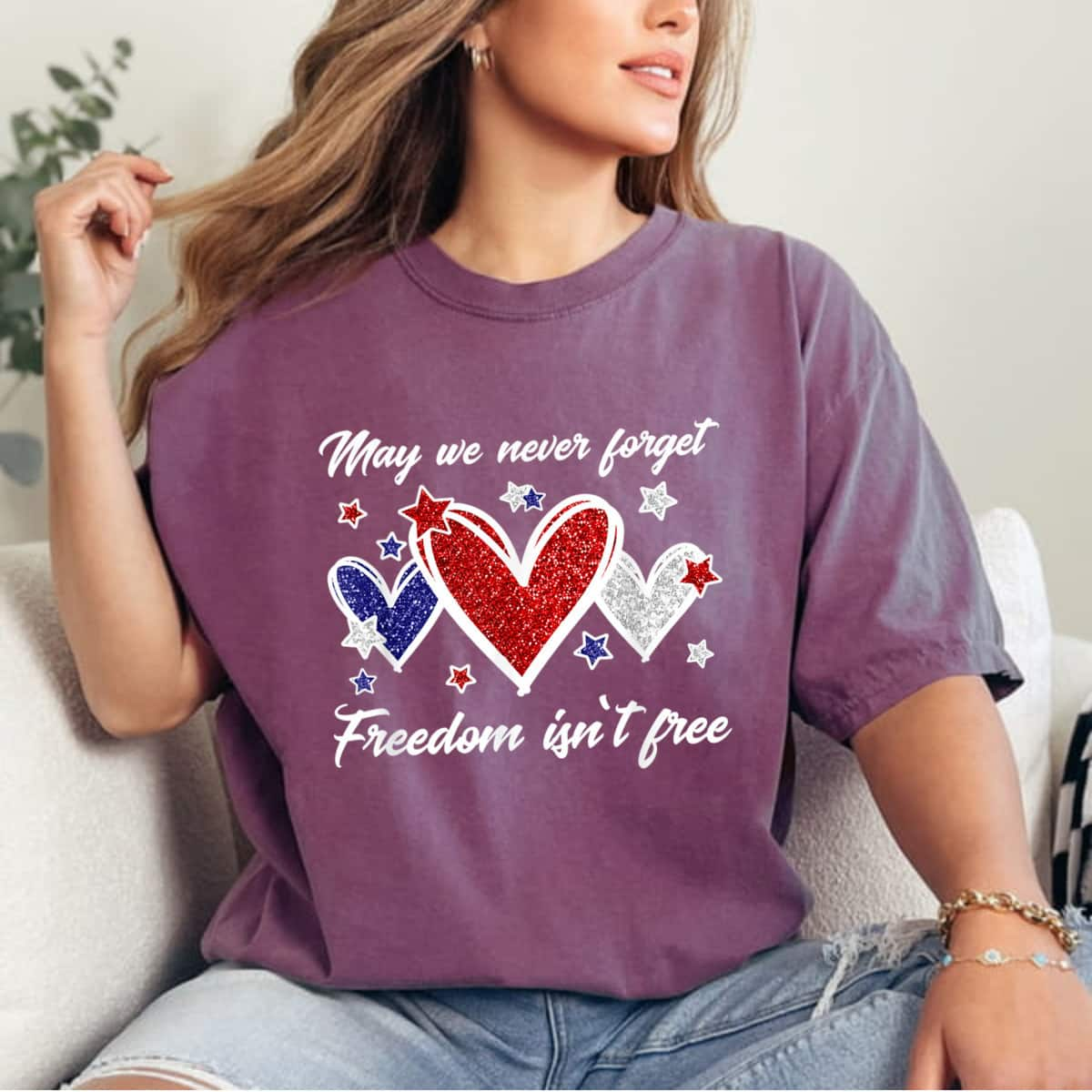 Never Forget Freedom Isn't Free Memorial Day Patriotic T-Shirt