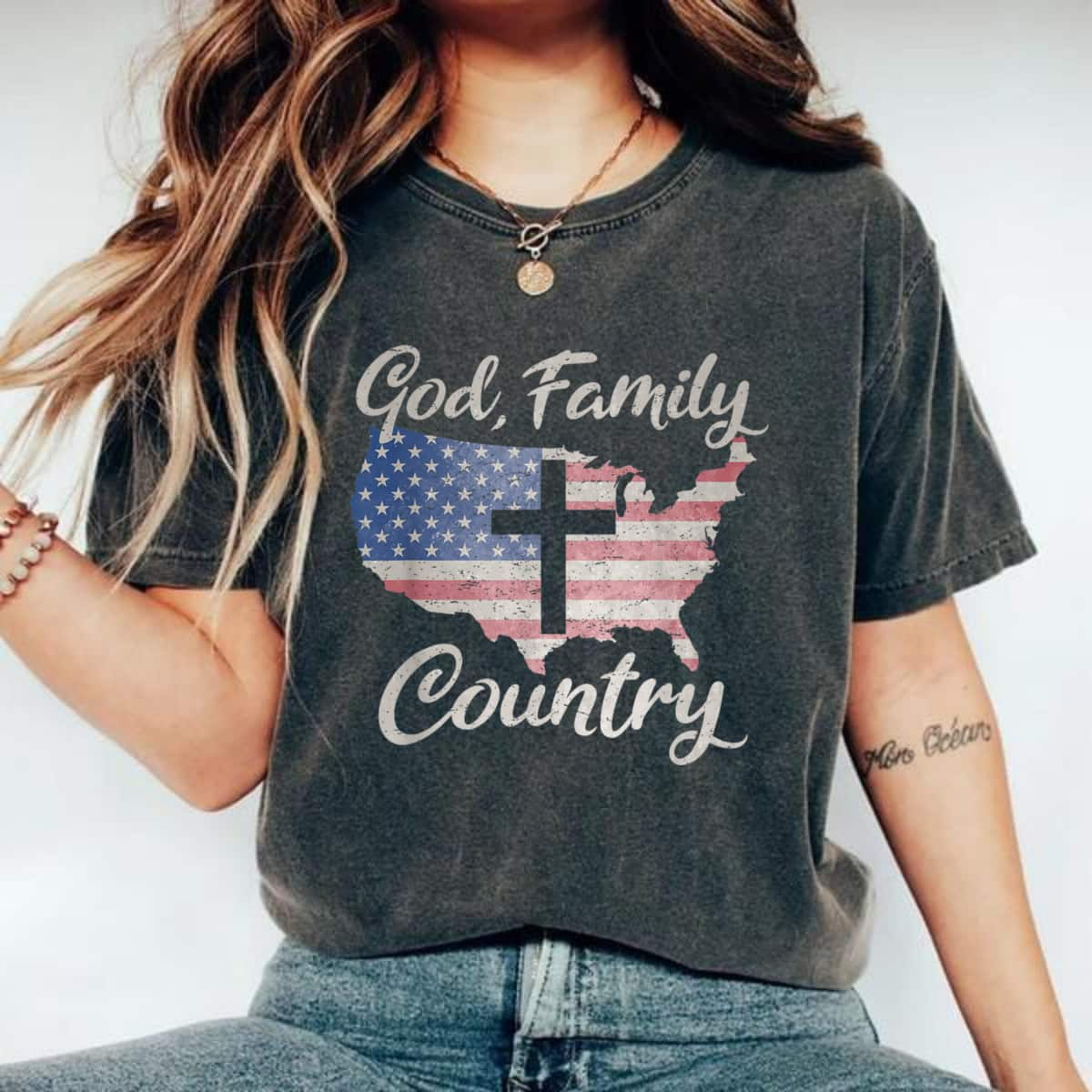 God Family Country Christian Cross Vintage USA American Flag 4th Of July T-Shirt