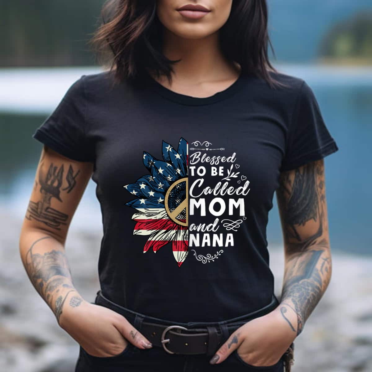 Blessed To Be Called Mom And Nana 4th Of July Gifts T-Shirt