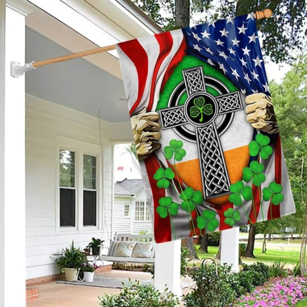 Irish Celtic Knot Cross Irish St Patrick's Day Garden Flag Irish Celtic Knot Cross Irish St Patrick's Day Garden Flag