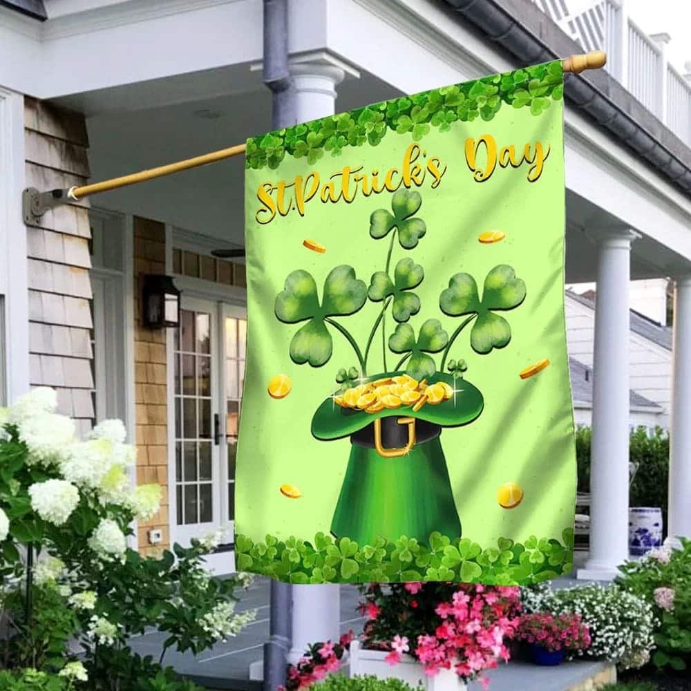 Shamrock Hat St Patrick's Day Garden Flag Shamrock Hat St Patrick's Day Garden Flag