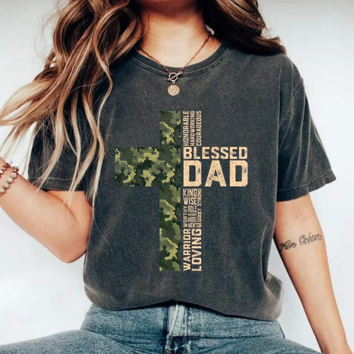Christian Blessed Dad Camo Flag Cross Religious Father's Day T-Shirt